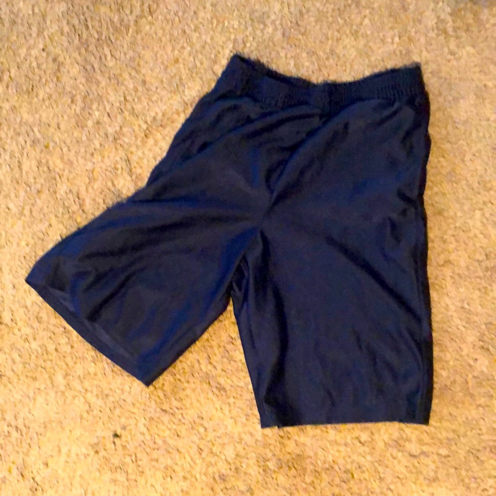 Adjustable, Boys  XXL - mens M. Very good workout shorts w/ pockets